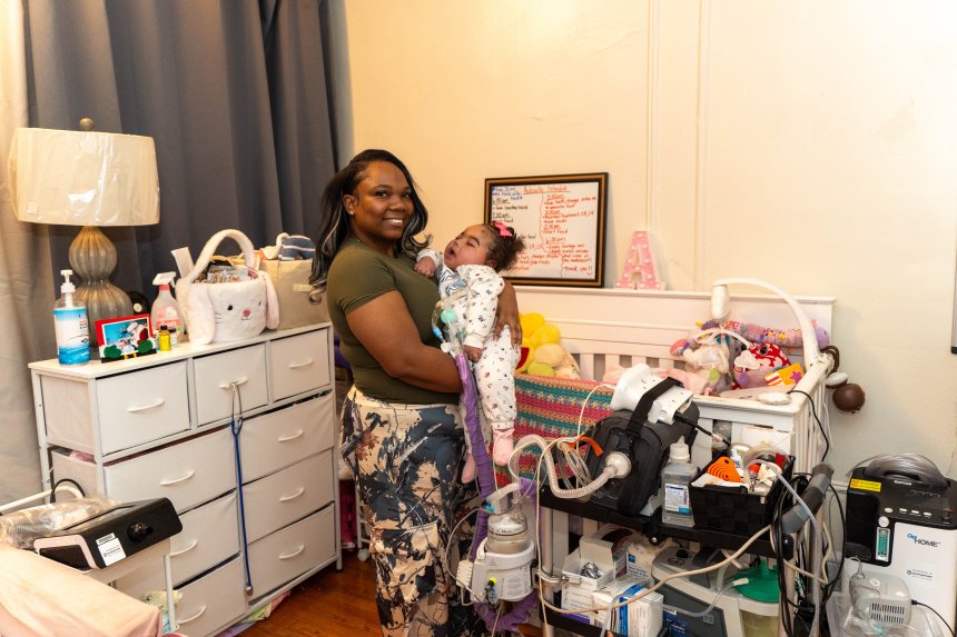 mom and baby at home 